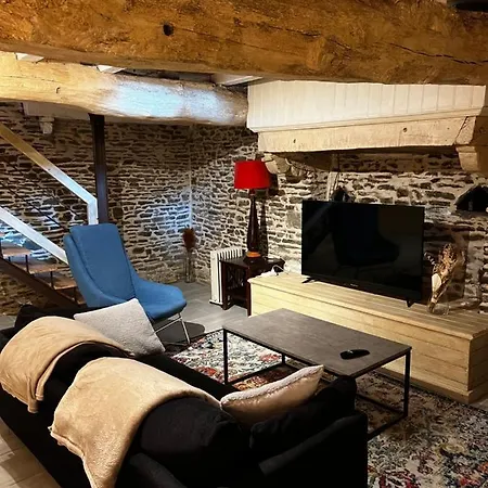 Holiday home Domaine De La Cherel, Maison En Pierre Pontorson