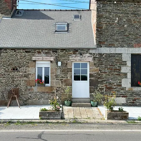 Domaine De La Cherel, Maison En Pierre Holiday home Pontorson